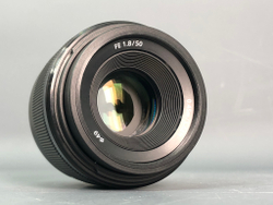 Sony 50mm f/1.8 OSS Sony E
