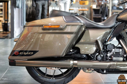 Мотоцикл Harley-Davidson CVO STREET GLIDE (Bronze Armor) с НДС