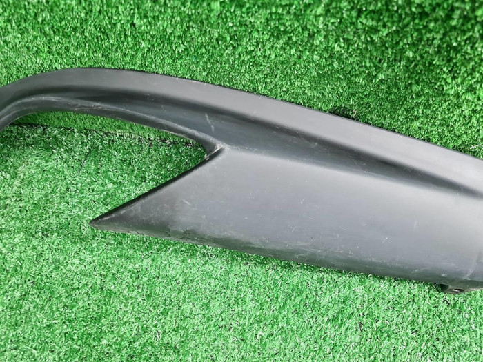 Накладка заднего бампера правая Lexus RX 4 (15-19)