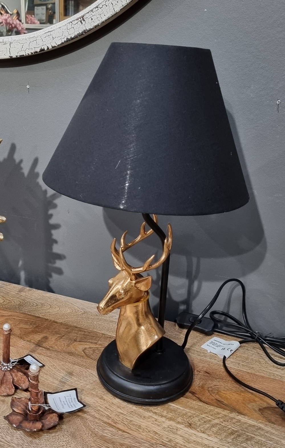 Лампа с головой оленя в.46 см Полистоун/металл/текстиль