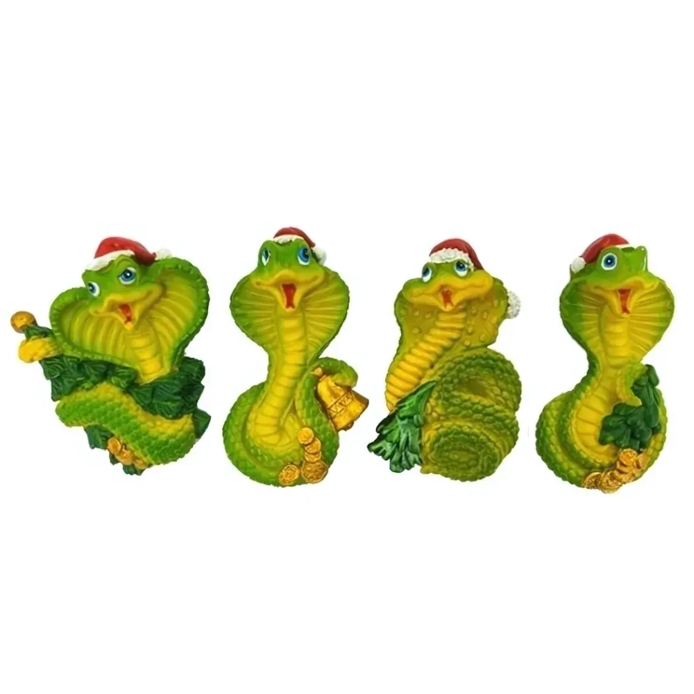 Магнит «Змея в новогоднем колпаке» 5*6,5 см, микс