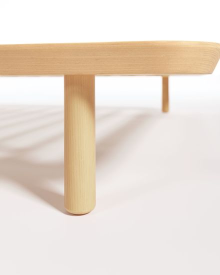 Кровать Anielle из массива ясеня 160 x 200 см