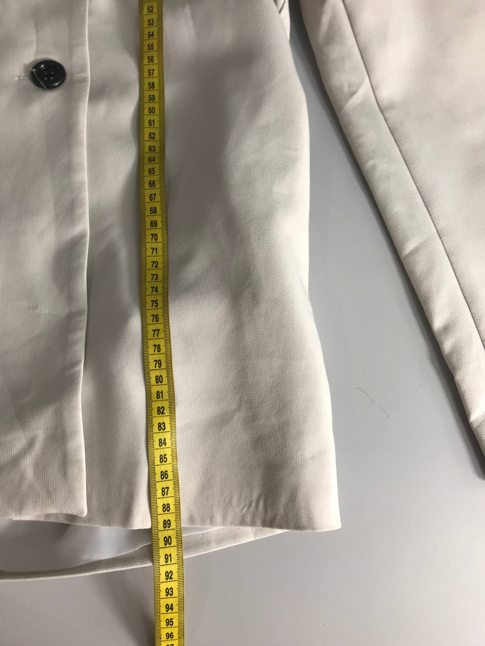 Жакет Fosiya светлый, маркировка 42, визуально на 44/46 размер, новый