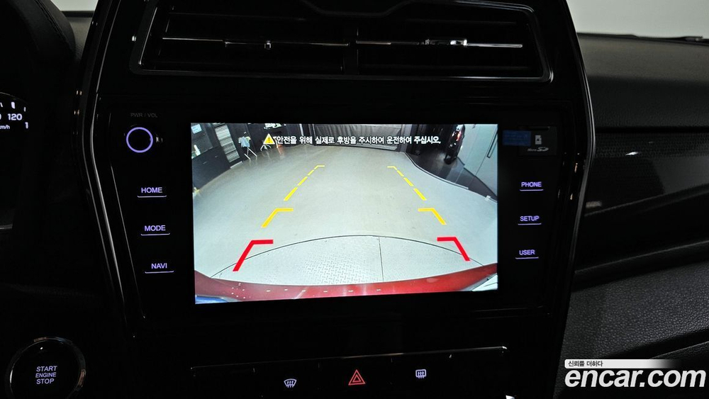 KG Mobility (Ssangyong) Very New Tivoli Бензин 1.5 2WD (06.2022)