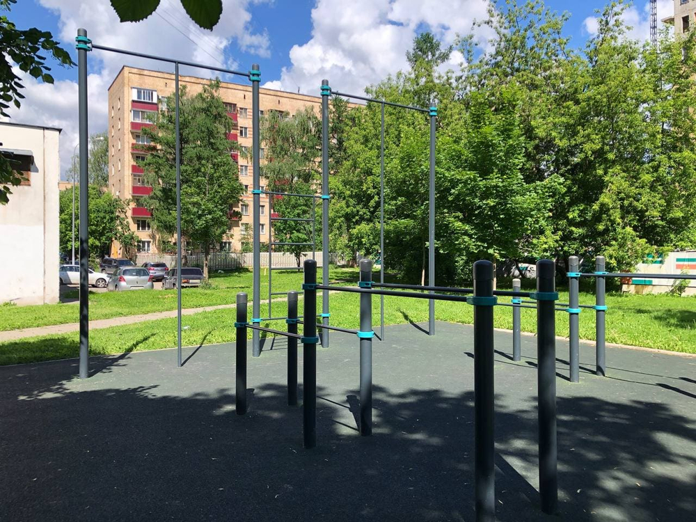 Воркаут площадка №7 - 300 м2 (30 х 10 м)