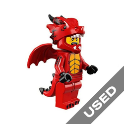 USED Парень в костюме дракона col318