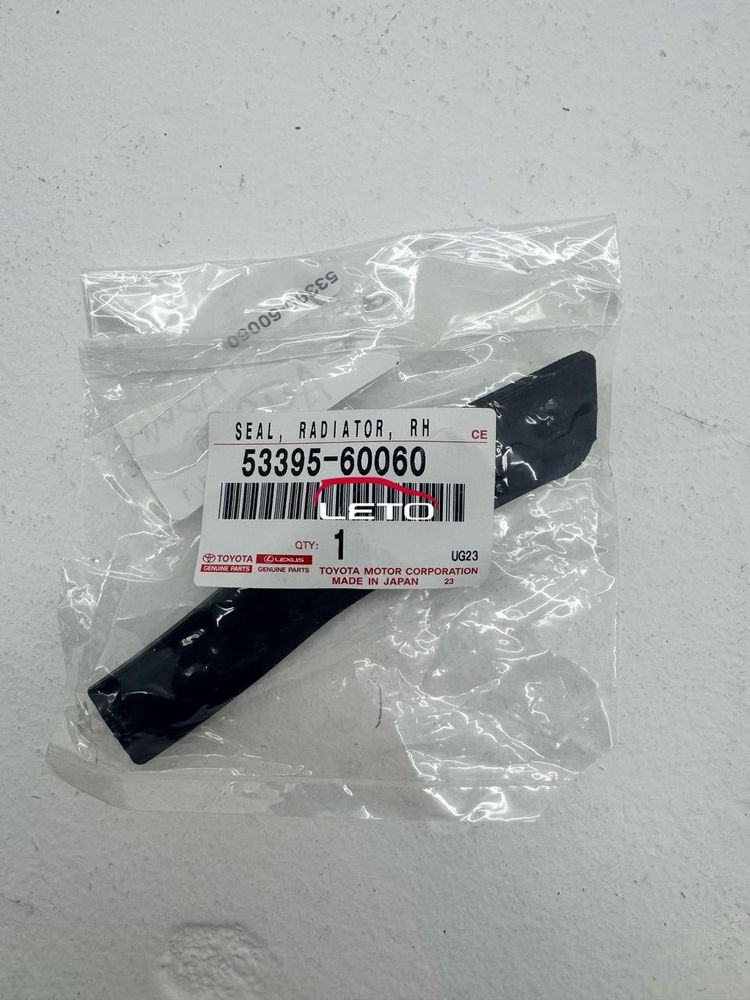 Уплотнитель бампера (RH) 53395-60060 5339560060 Уплотнитель бампера (RH) 53395-60060 5339560060