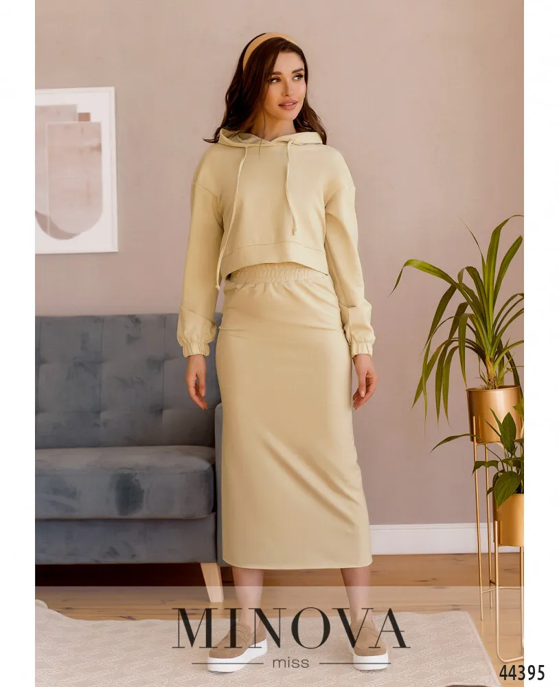 Костюм 2174-бежевый Minova