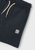 две футболки с шортами