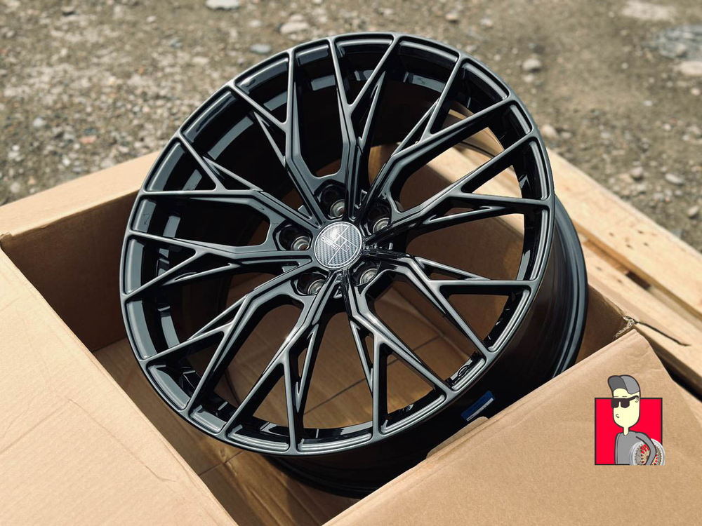 Комплект дисков Vorsteiner 013 FlowForm 19x8.5 et35 5x112