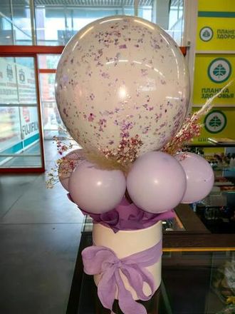 Крафт-букет в круглой коробке