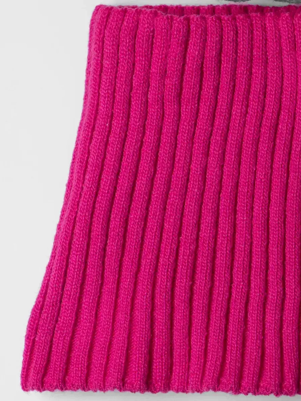 Шапка для девочки осенняя со снудом