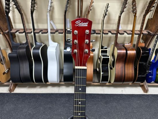 Комплект 12в1 акустическая гитара Belucci BC4010 N