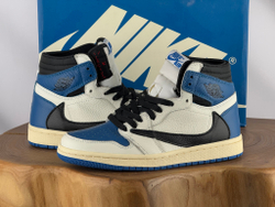 Air Jordan 1 High OG SP Fragment X Travis Scott