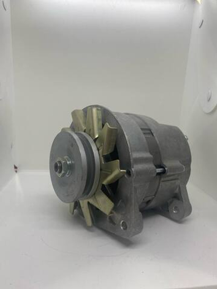 Генератор 4242 (80А, 28В поликлин. шкив) а/м МАЗ Евро-3 (МАРК) 4242.3771-03