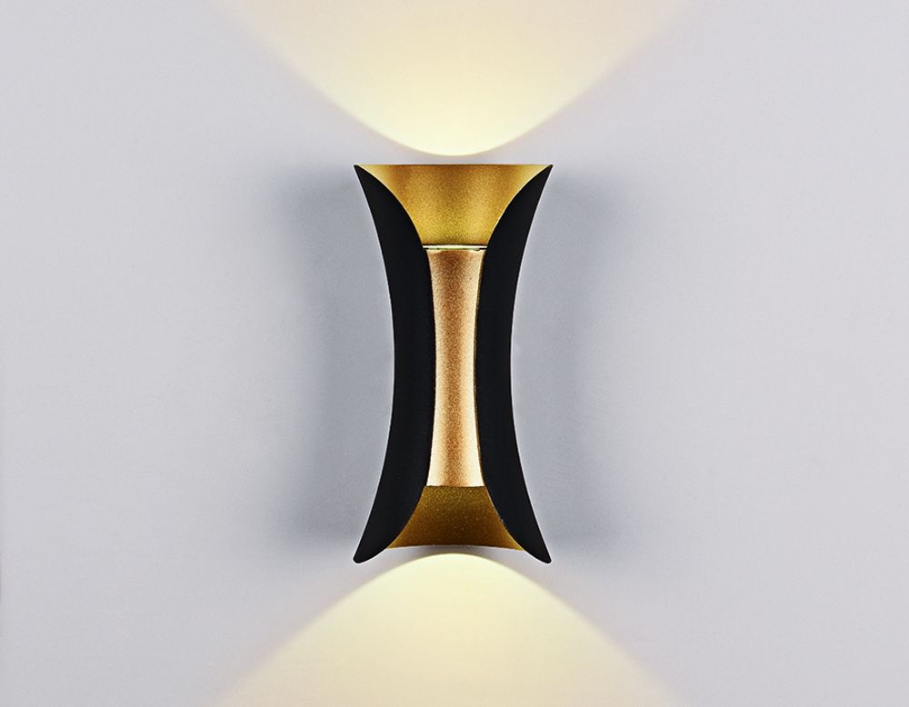 Ambrella Настенный светодиодный светильник с высокой степенью влагозащиты Wall FW193