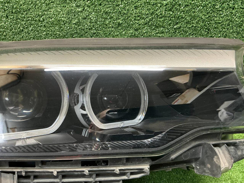 Фара правая BMW 5er G30 (2017-2020) LED