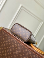 Louis Vuitton Neverfull Bandouliere Inside Out BB