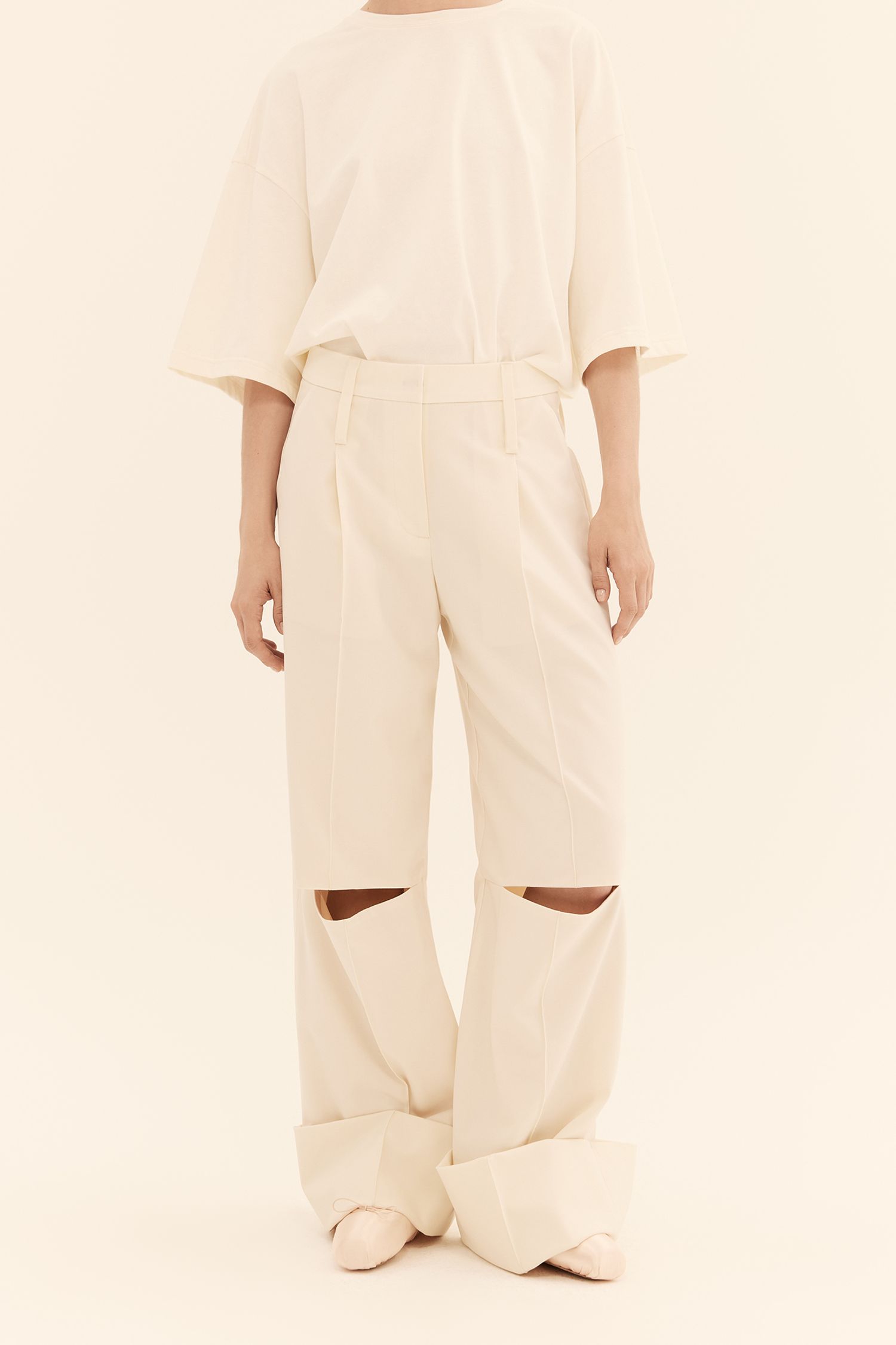 Брюки (Она любила гранж), молочные