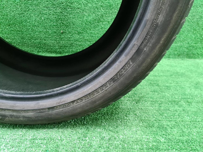 Шина Комплект 325/35 ZR22 Yokohama Advan Sport