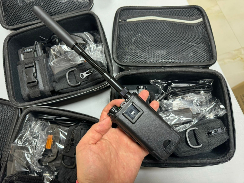 Портативный детектор БПЛА ASEL LABS V4