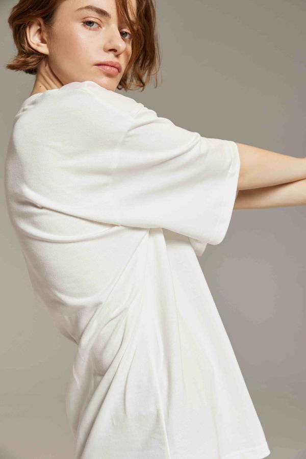 Футболка Dealer Молочная - фото 3