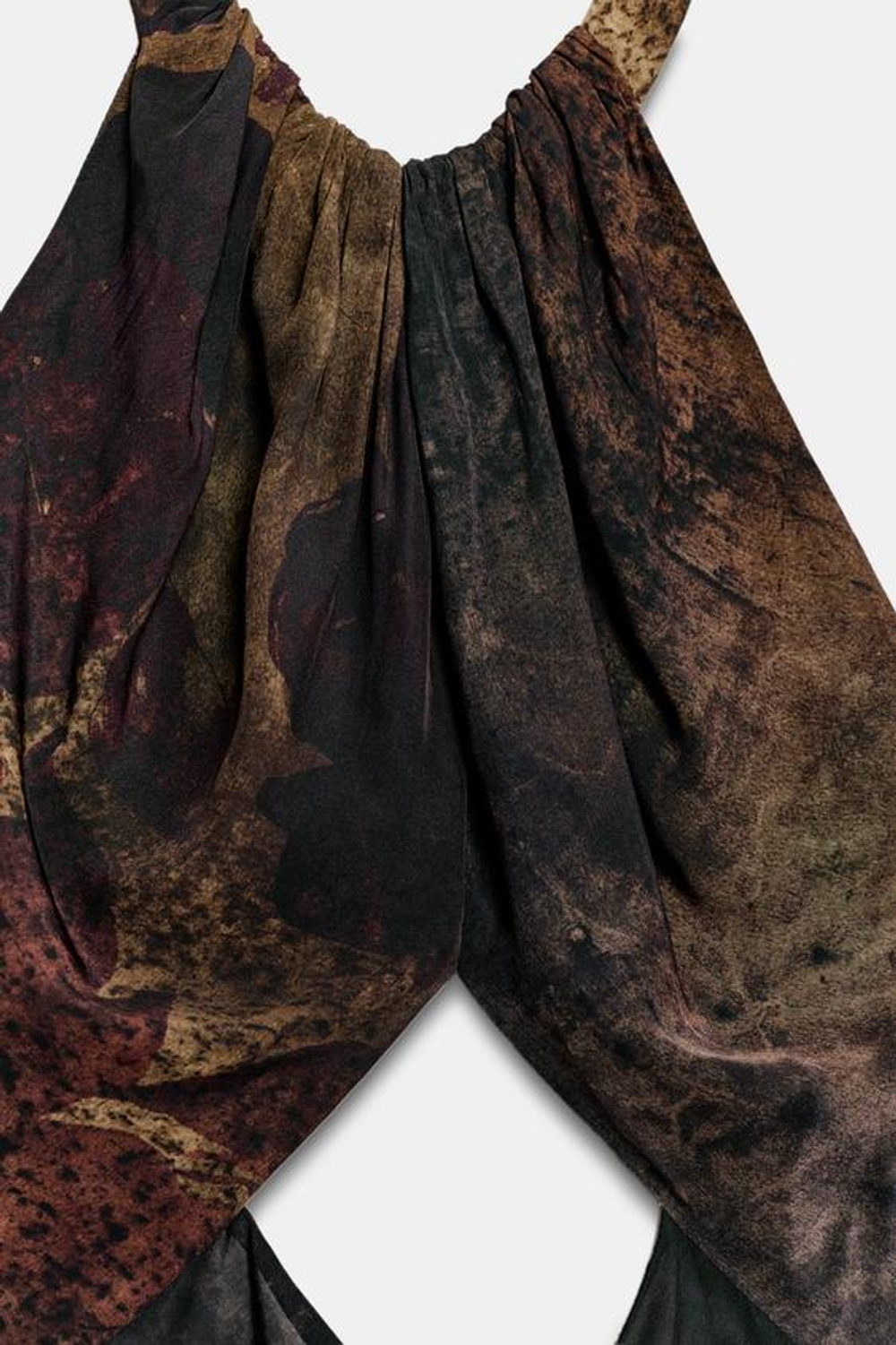 ZARA ПЛАТЬЕ С ПРИНТОМ И ГОРЛОВИНОЙ ХАЛТЕР — ZW COLLECTION, РАЗНОЦВЕТНЫЙ