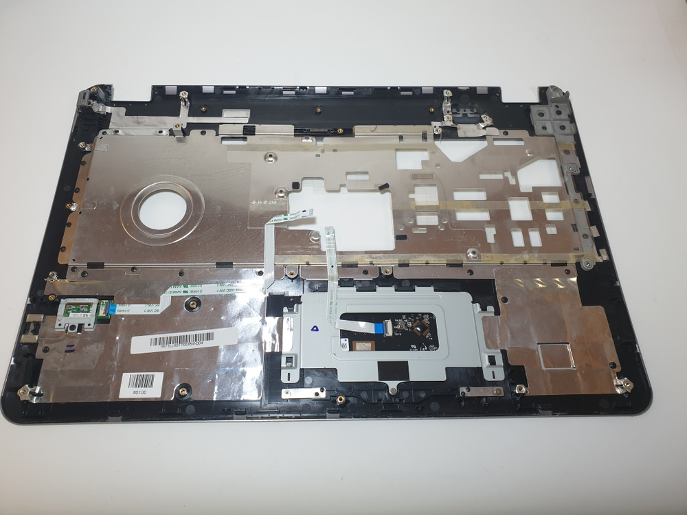 Топкейс HP DV7-4000ER, мелкий дефект, 3LLX9TP003