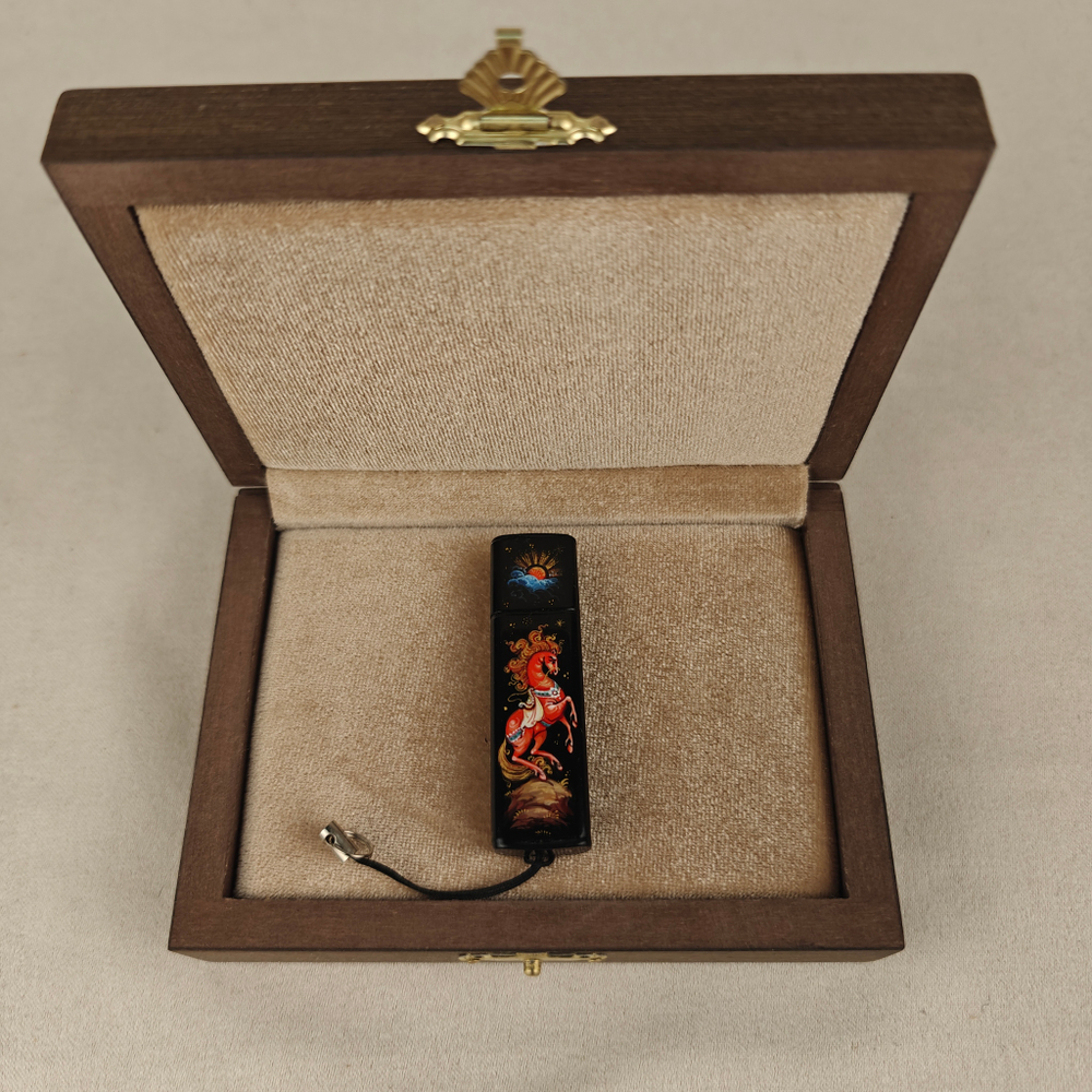 Флешка USB в футляре с ручной росписью "Сказочный конь"
