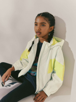 Куртка непромокаемая с капюшоном для девочки Next E33-632, Белый