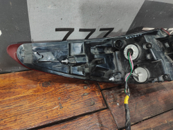 Фонарь правый LED Kia Rio 4 X-Line 20-нв Б/У Оригинал 92402H0800