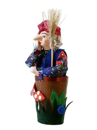 Кукла коллекционная Баба-Яга в ступе