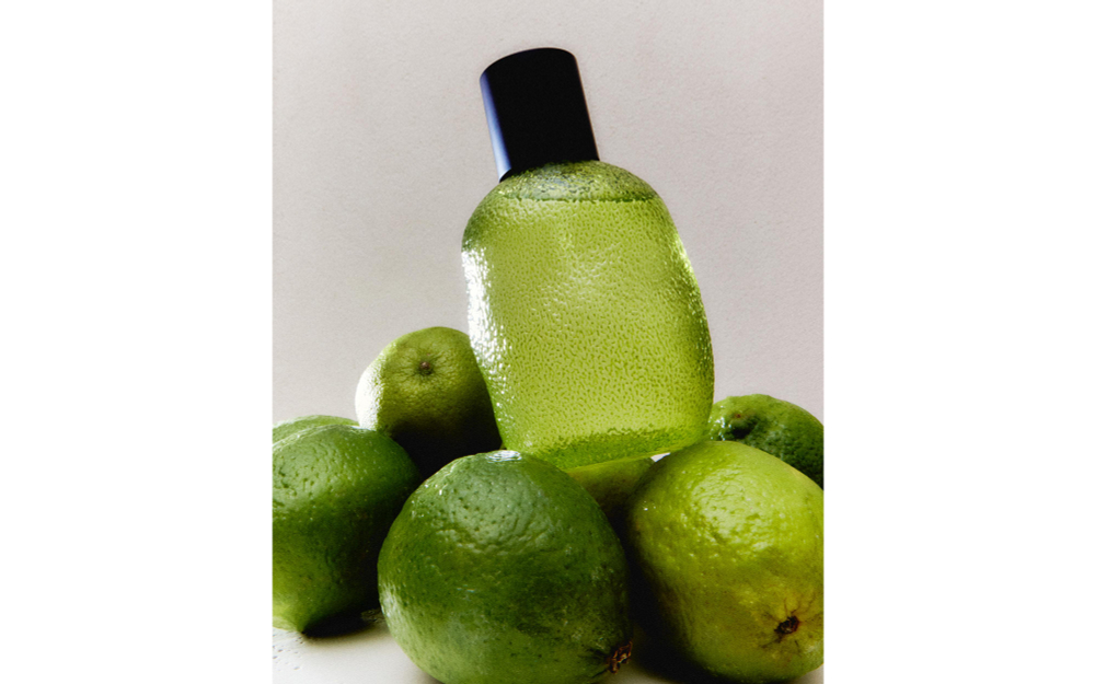 Zara Home Ароматический спрей для тканей и одежды Bergamot & Sandalwood 190 мл, освежитель, аромат древесный