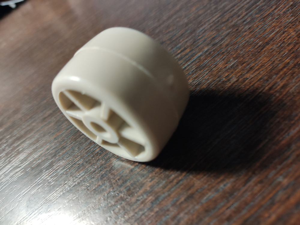 Ролик-ножка 2 шутки для холодильника Атлант, Минск, Позис 331331103700 2 шутки