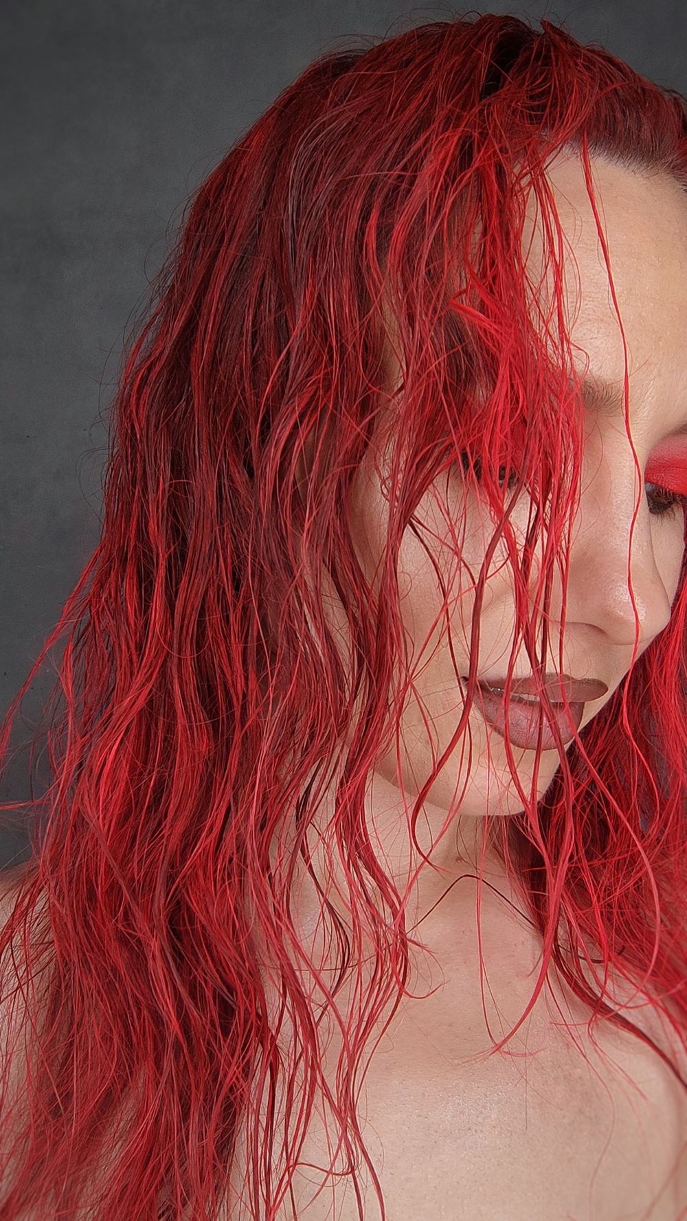 Декоративный гель для лица, волос и тела Color Gel Scarlet Neon