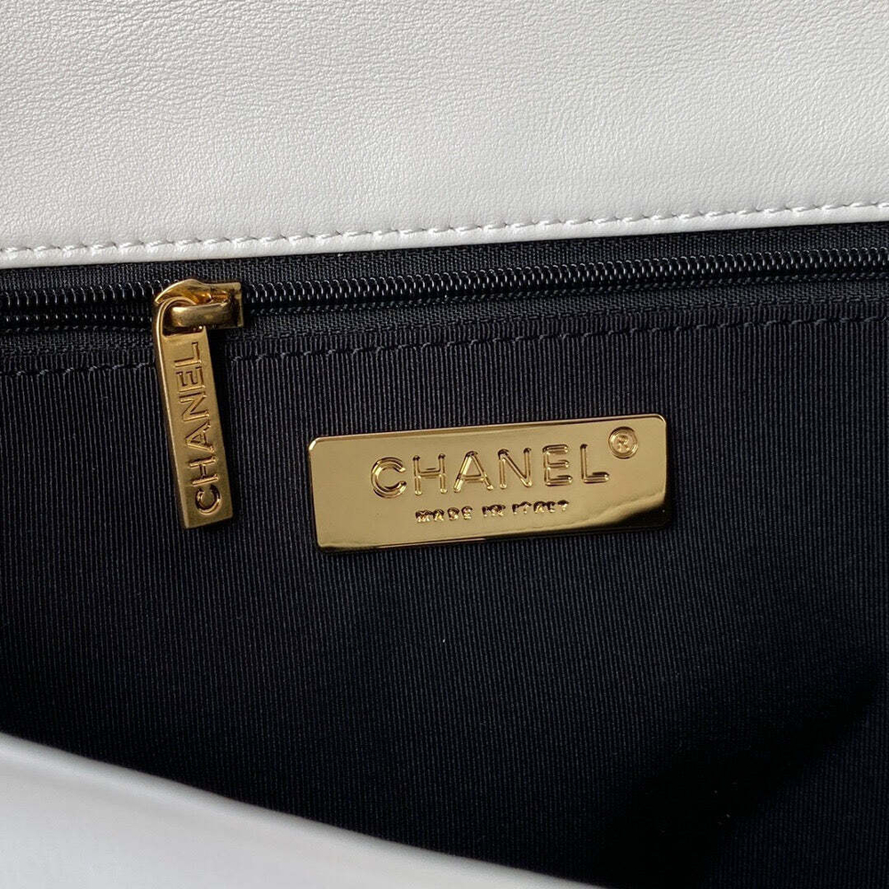 Chanel 19 Large 30 cm