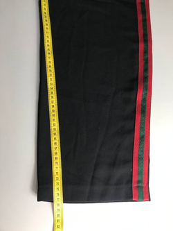 Брюки с яркими лампасами, маркировка 40, визуально на 46 размер