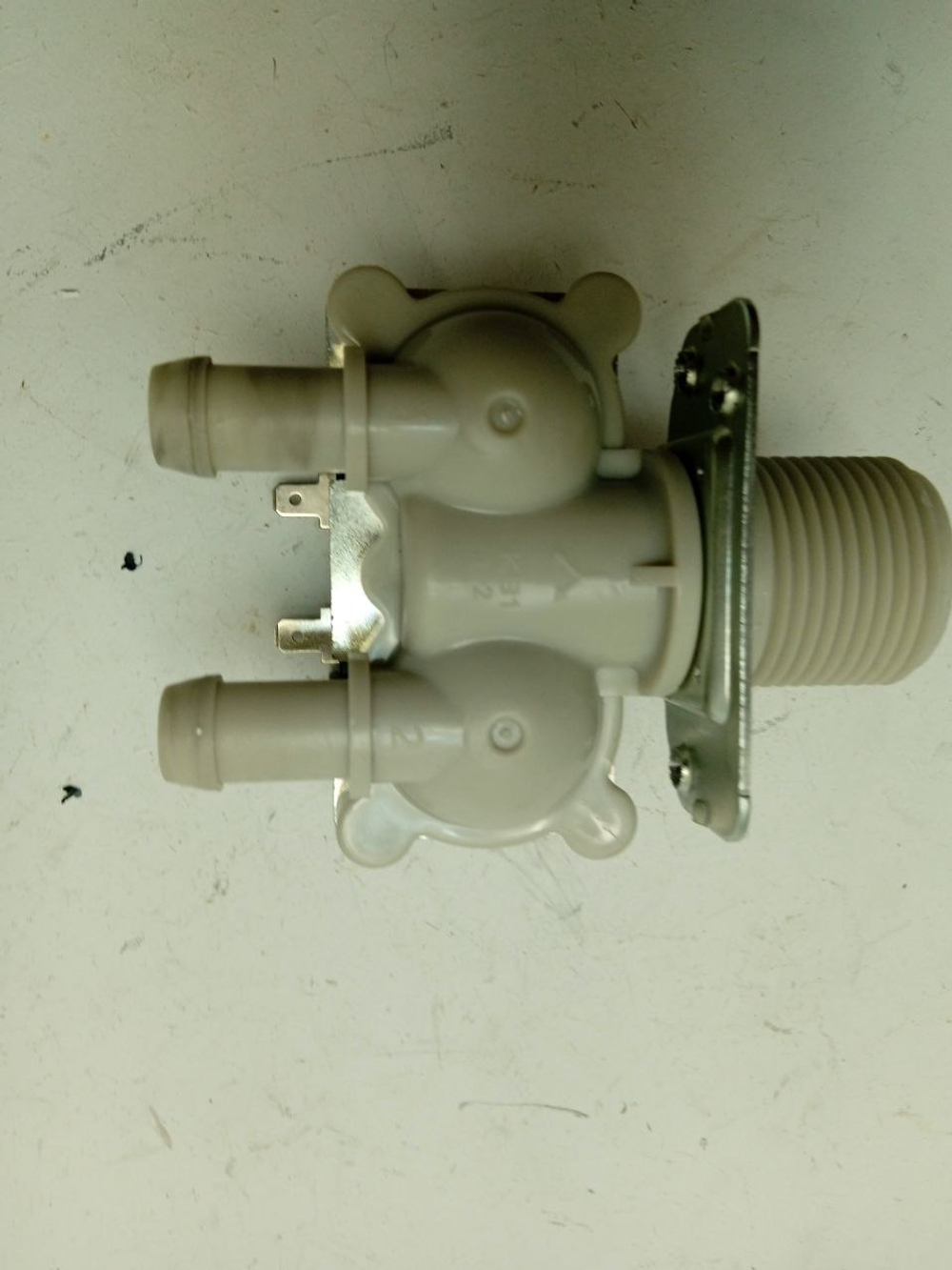 F2J3WS2W кт6 Клапан подачи воды к стиральной машине LG 5221EN1005M б/у