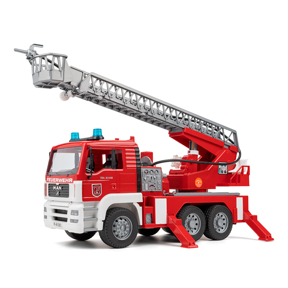 Пожарная машина MAN с лестницей и помпой с модулем