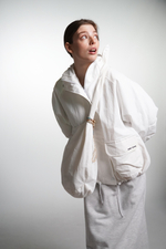 Ветровка белая