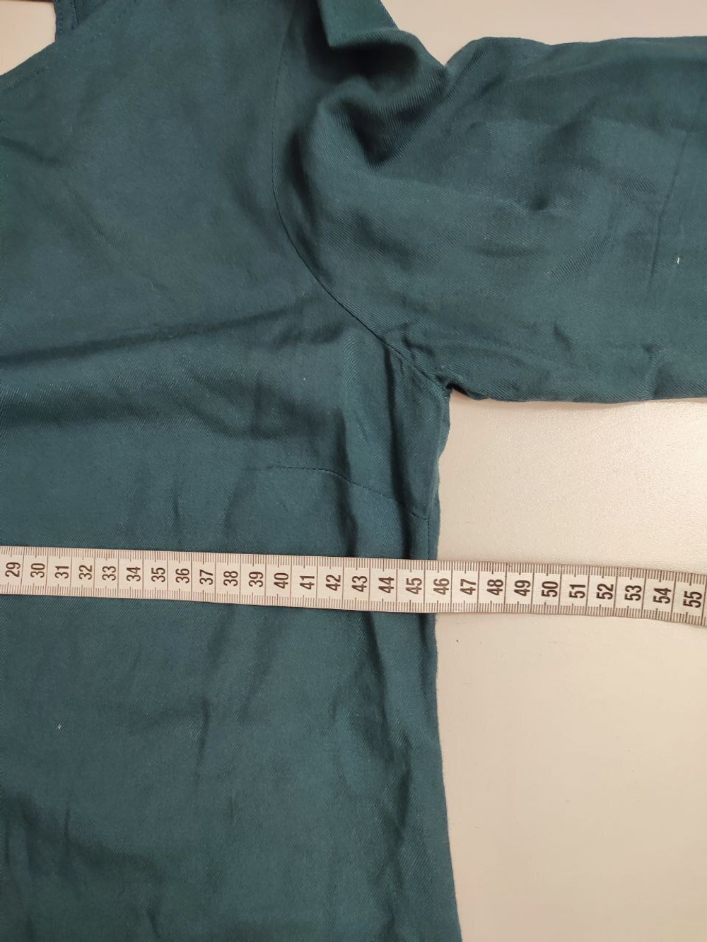 Джемпер с открытой спиной 48 размер