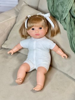 Кукла Berbesa мягконабивная 42см SANDRA (4408)