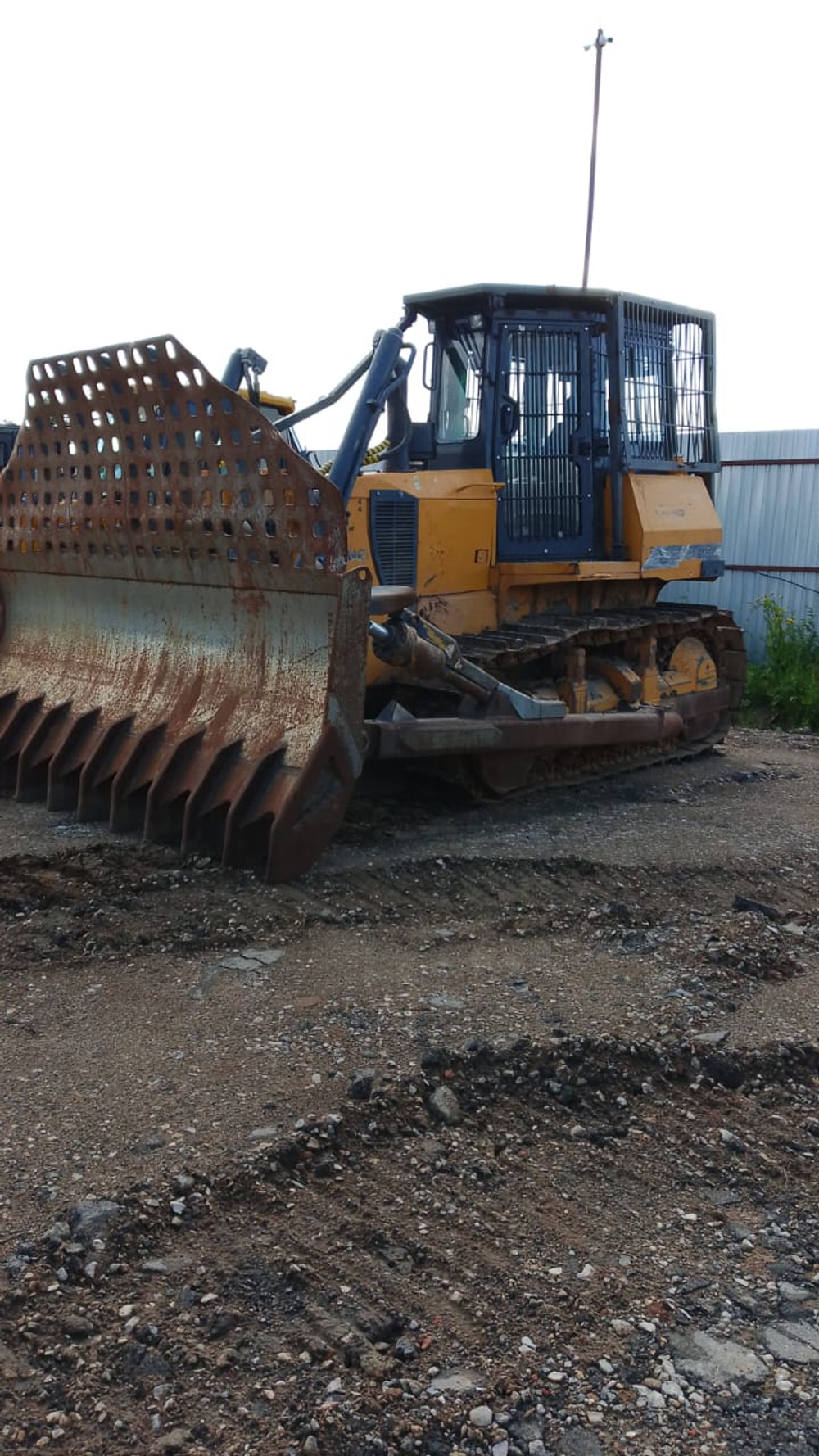 LiuGong CLGB Бульдозер CLGB160C (Дизельный, 9,7 л, 178 л.с., АТ)