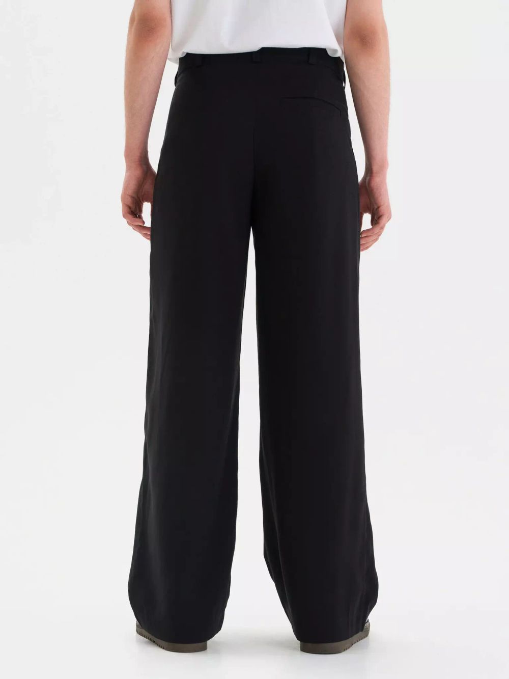 Брюки FOS Широкие из вискозы Черные