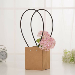 Пакет для цветов квадрат М 11,5*10,5*13 №1