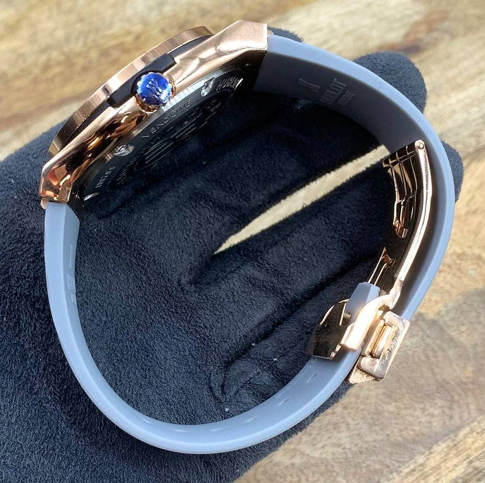 Часы Hublot