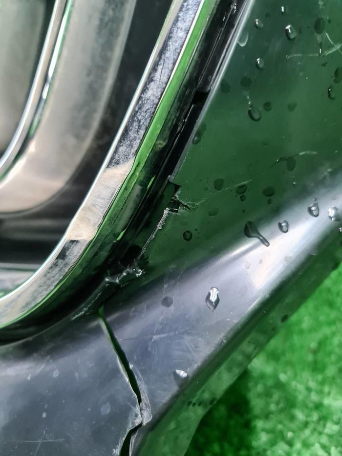 Решетка радиатора Geely Atlas Pro (2021-н.в.)