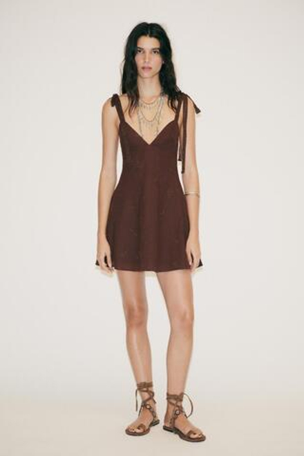 ZARA КОРОТКОЕ ПЛАТЬЕ С ВЫШИВКОЙ, КОРИЧНЕВЫЙ