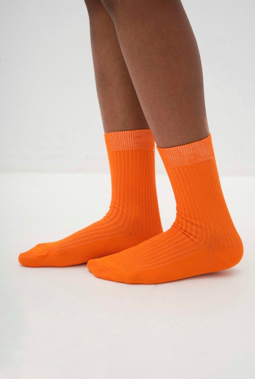 Носки из хлопка оранжевого цвета