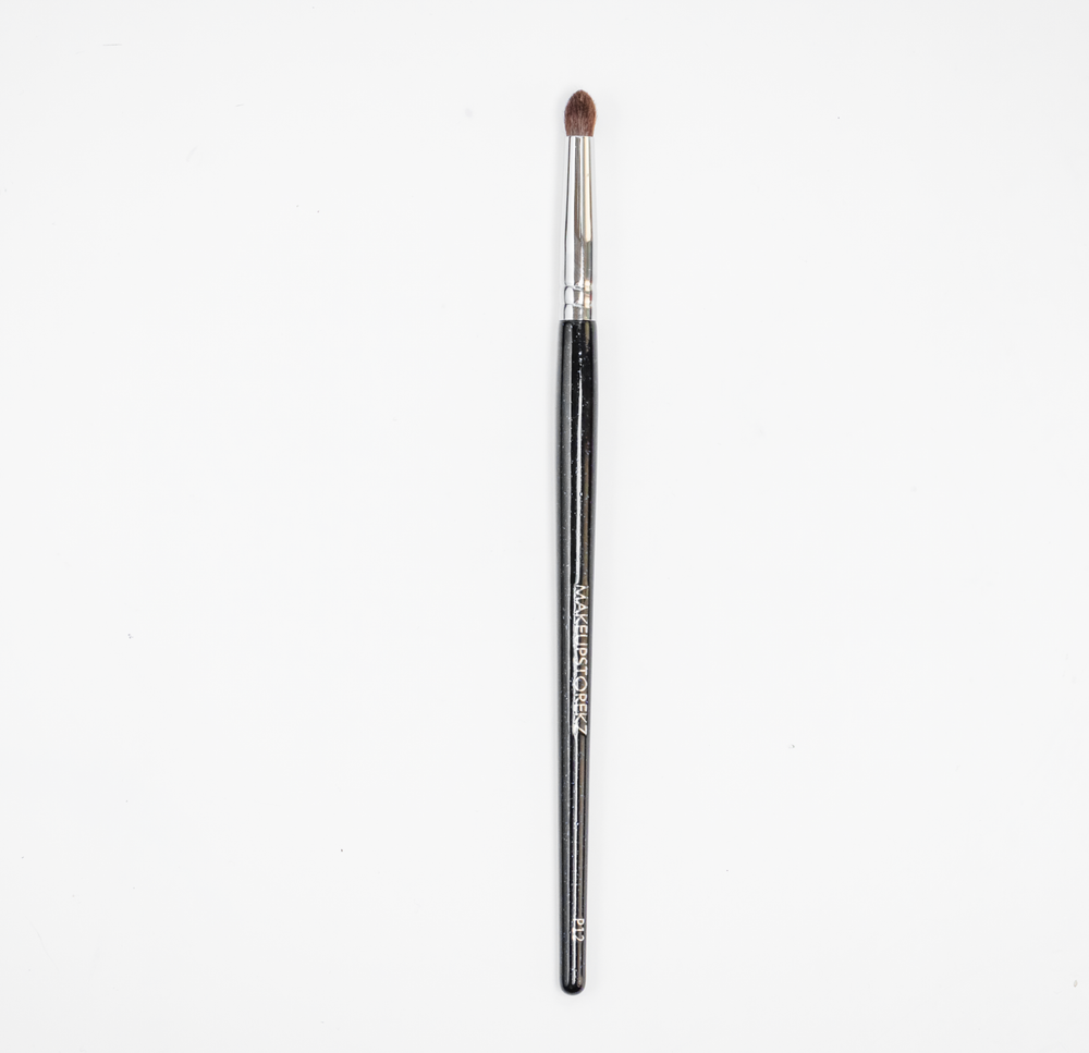 MAKEUPSTOREKZ для нанесения и растушевки теней Пони / Р12